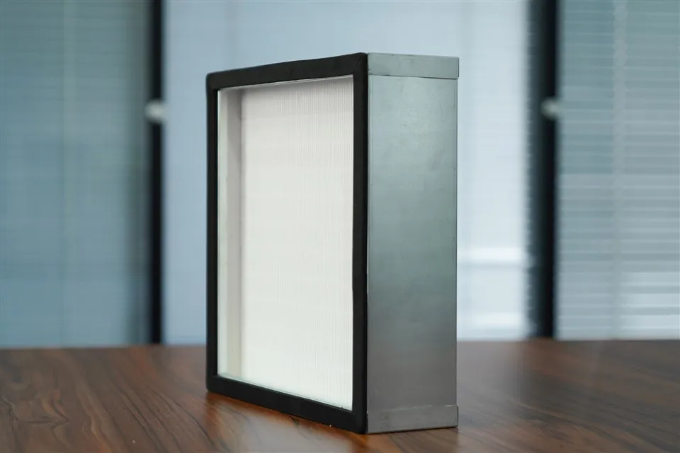 OEM továrenský vysokoúčinný vzduchový filter H{0}} Hepa s hliníkovým alebo galvanizovaným rámom Čerstvý mikrónový vzduchový filter 99,99 % Hepa