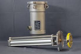 Škrabkový filter poháňaný čerpadlom